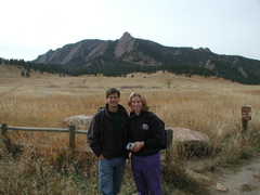 Me_and_Heather_in_front_or_the_Flatirons.jpg